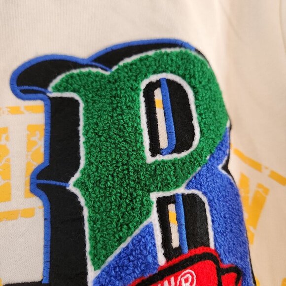 NWT First Row Property Of Tee Graphic T-Shirt Varsity Logo Men's S - Picture 7 of 12